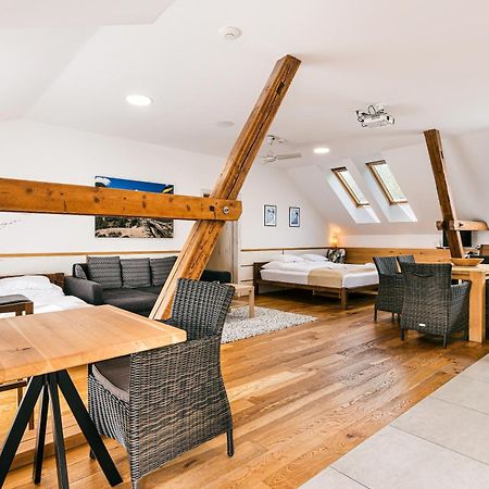 Statek Samsara Hotel Бланско Екстериор снимка